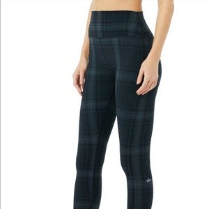 Alo yoga leggings
